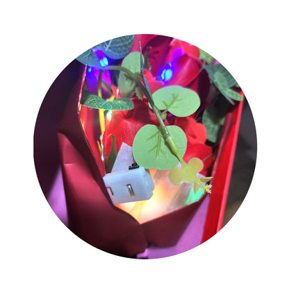 Ramo De Rosas Artificiales Luces Led En Caja | C8028